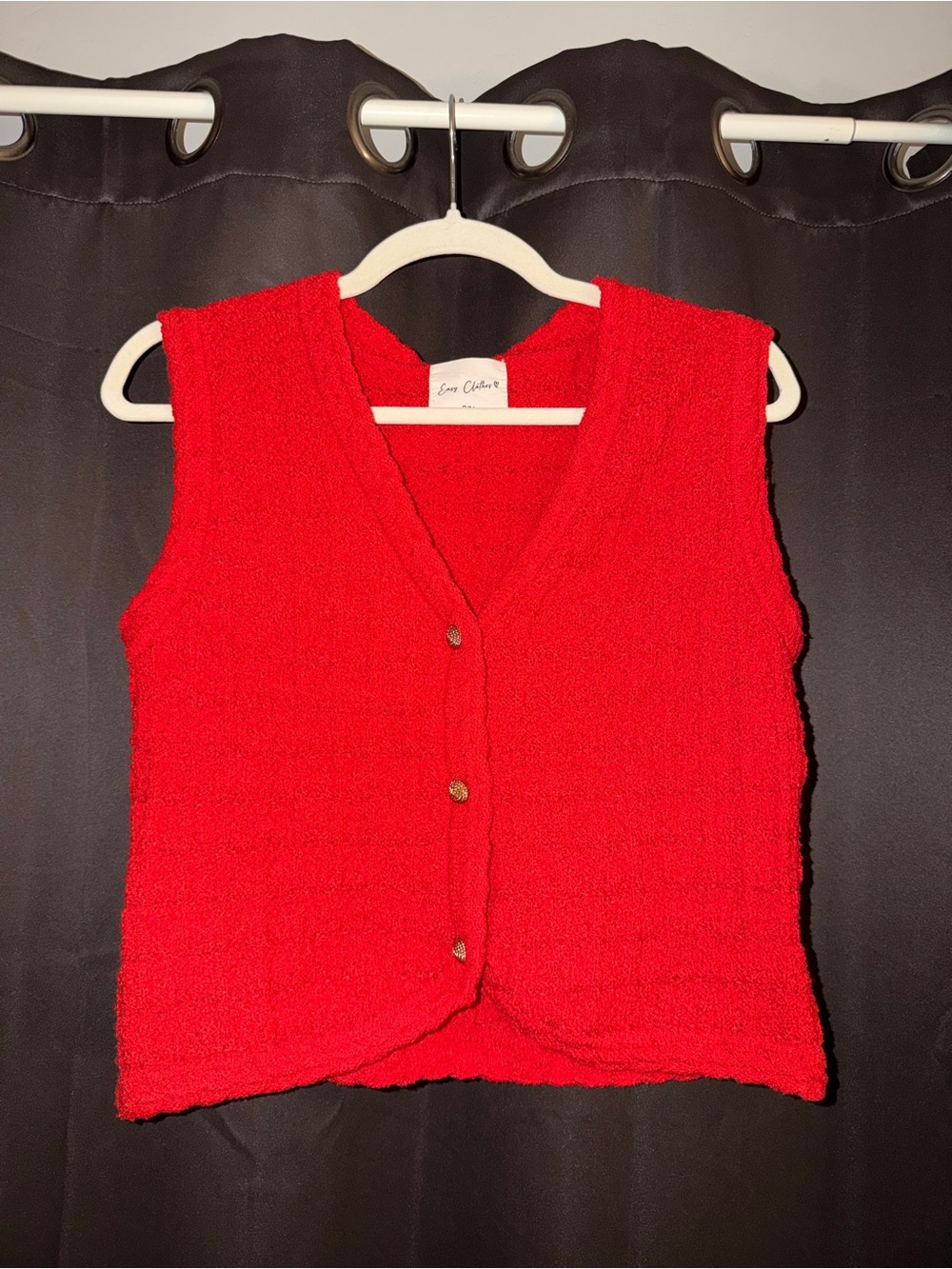 Easy Clothes Red Sleeveless V-Neck Button-Front Knit Vest